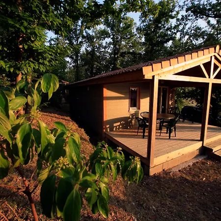 Terres De France - Les Hameaux Des Lacs Holiday park Monclar-de-Quercy