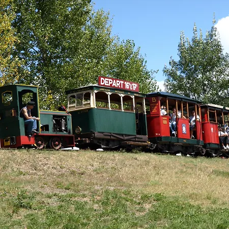 Terres De France - Les Hameaux Des Lacs 2*