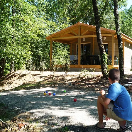 Holiday park Terres De France - Les Hameaux Des Lacs Monclar-de-Quercy