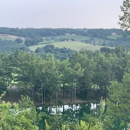 Terres De France - Les Hameaux Des Lacs 2*