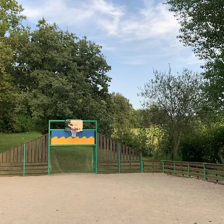 Terres De France - Les Hameaux Des Lacs 2* Monclar-de-Quercy