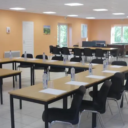 Terres De France - Les Hameaux Des Lacs 2*