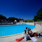 Aldeamento Turístico Terres De France - Les Hameaux Des Lacs