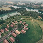Holiday park Terres De France - Les Hameaux Des Lacs