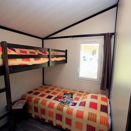 Feriepark Terres De France - Les Hameaux Des Lacs