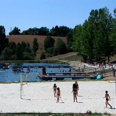 Terres De France - Les Hameaux Des Lacs 2*