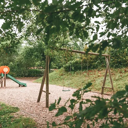 Terres De France - Les Hameaux Des Lacs Feriepark 2*