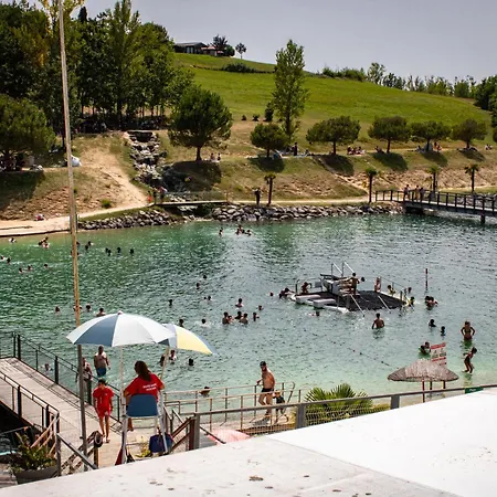 Terres De France - Les Hameaux Des Lacs