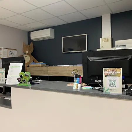 Terres De France - Les Hameaux Des Lacs Feriepark Monclar-de-Quercy