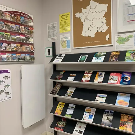 Terres De France - Les Hameaux Des Lacs 2*