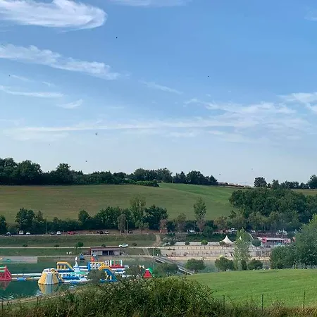 Terres De France - Les Hameaux Des Lacs 2*