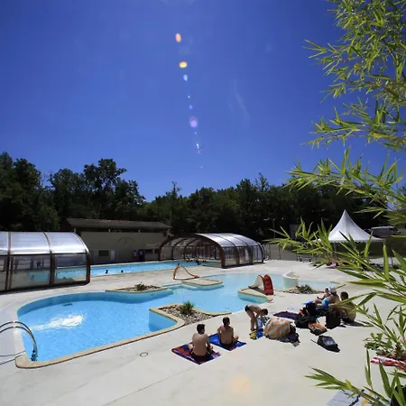 Feriepark Terres De France - Les Hameaux Des Lacs