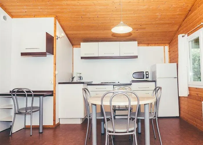 Terres De France - Les Hameaux Des Lacs Monclar-de-Quercy