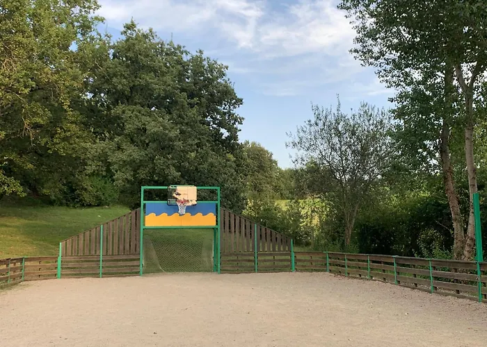 Terres De France - Les Hameaux Des Lacs 2* Monclar-de-Quercy